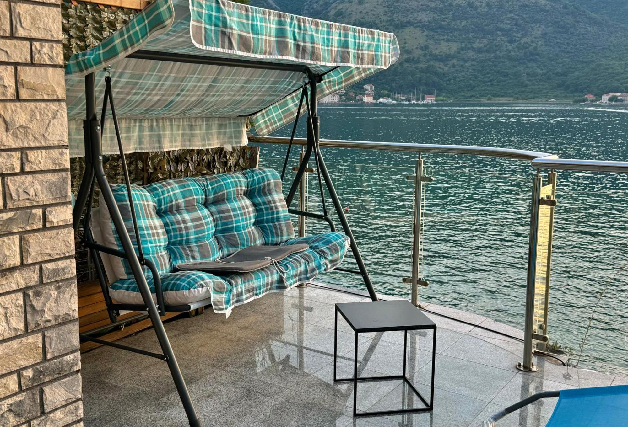 Aparthotel Maxim Kotor Exteriör bild