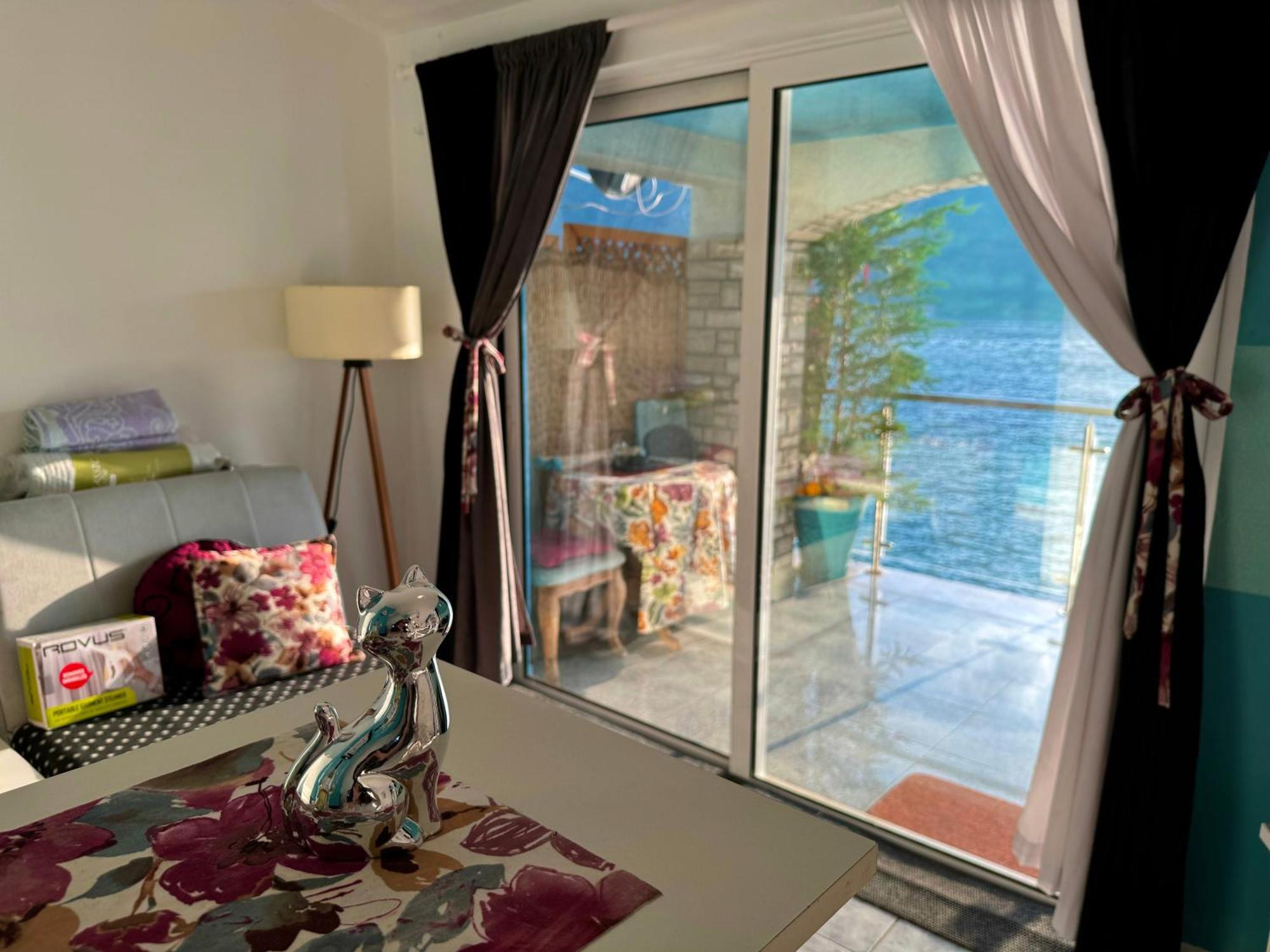 Aparthotel Maxim Kotor Exteriör bild