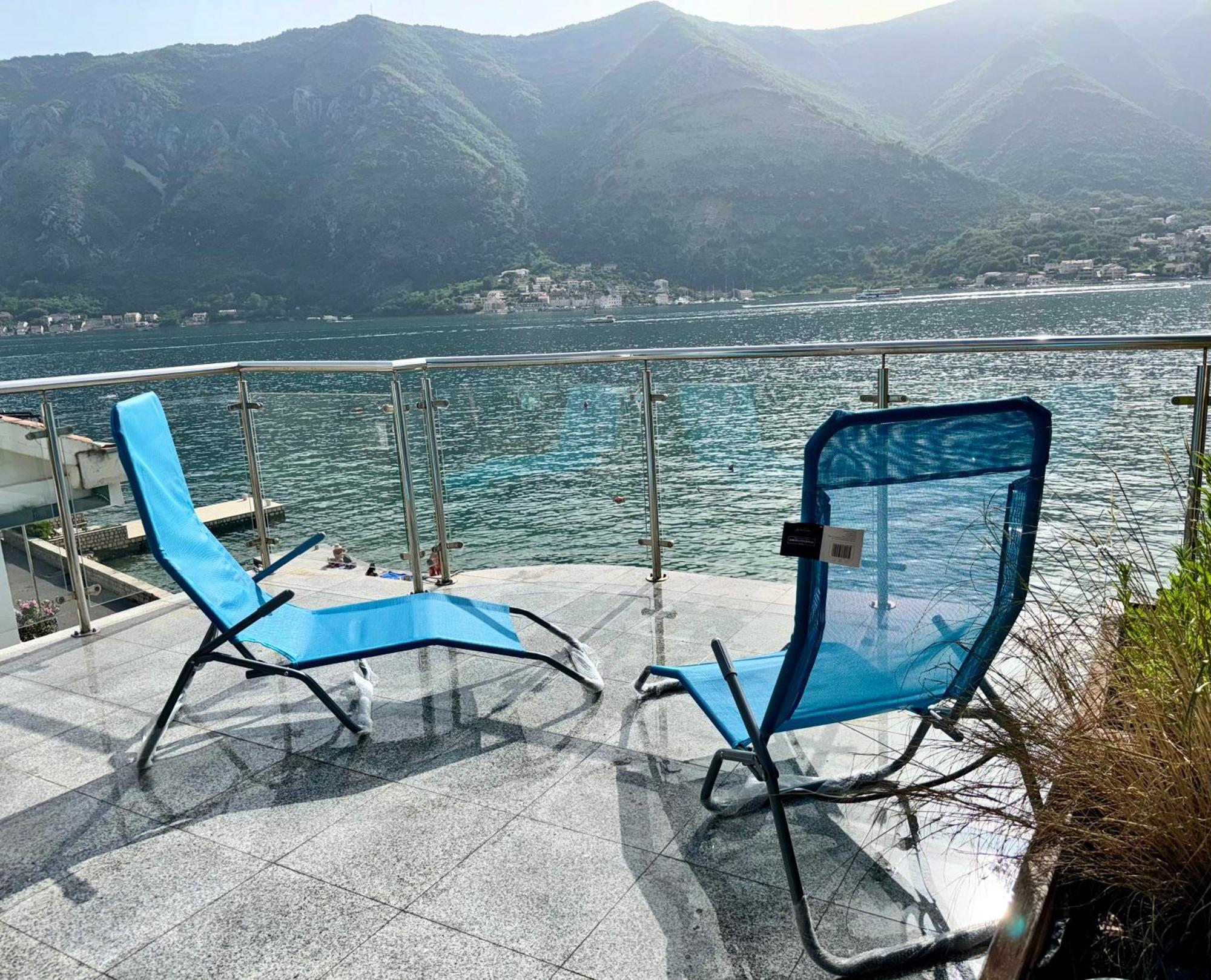 Aparthotel Maxim Kotor Exteriör bild