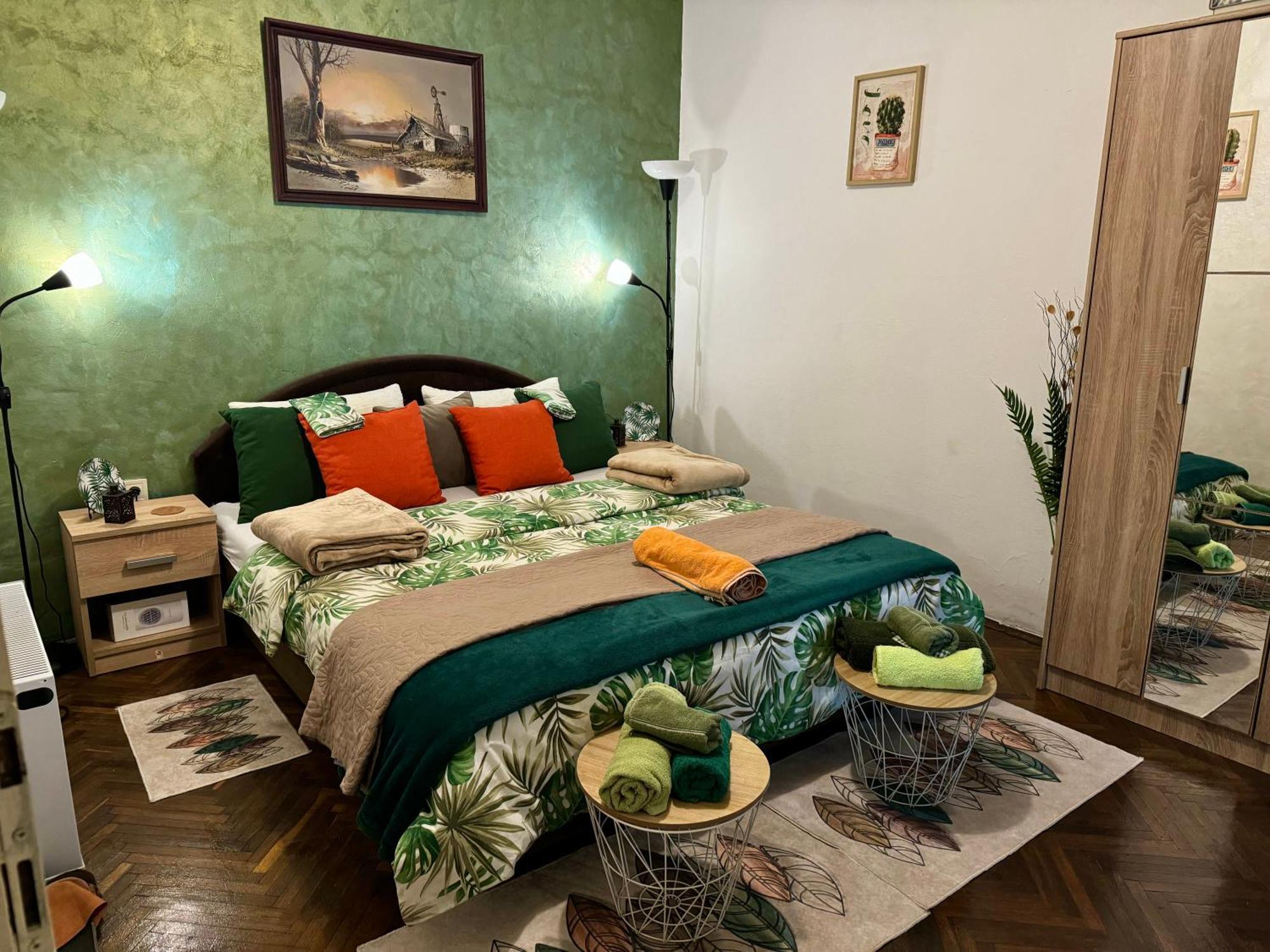 Aparthotel Maxim Kotor Exteriör bild